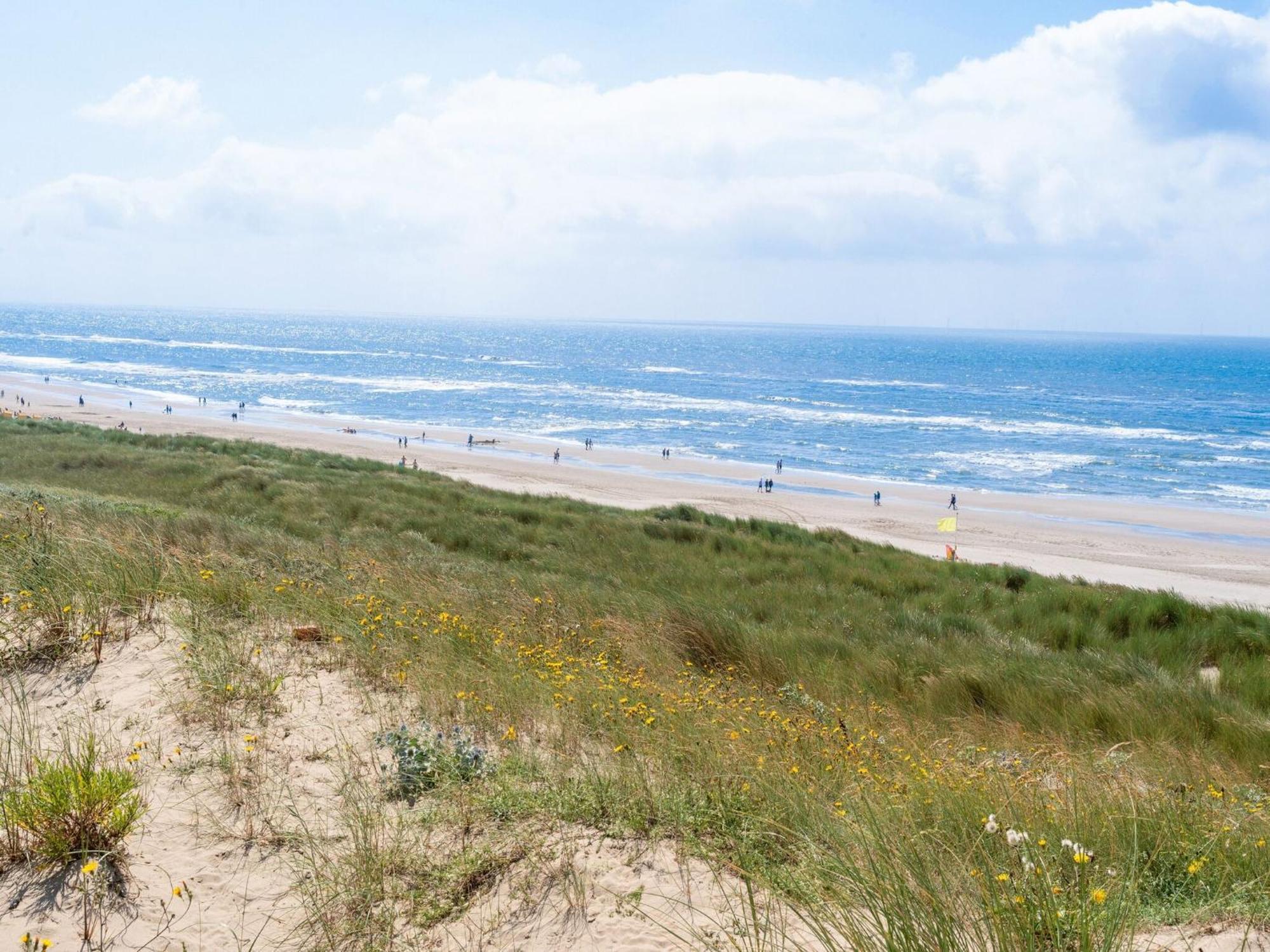 Beautiful Villa With Sauna Near The Sea Egmond aan den Hoef Exterior photo